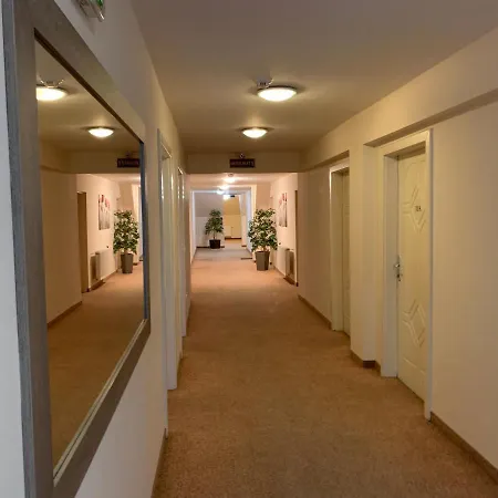 Nimrod Es Etterem Hotel Mosonmagyaróvár