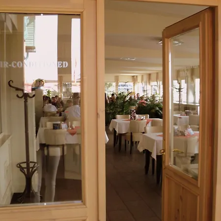 Hotel Nimrod Es Etterem Mosonmagyaróvár