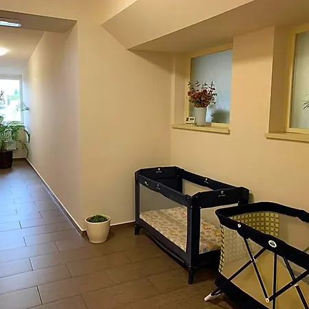 Hotel Nimrod Es Etterem