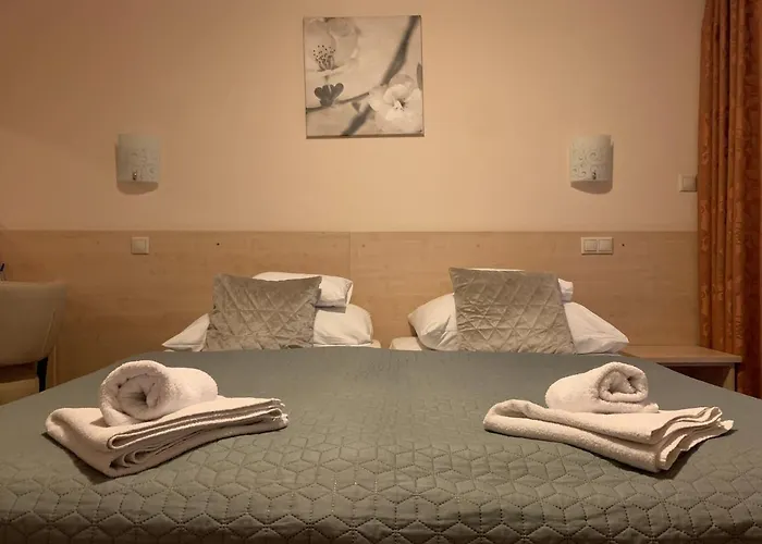 Hotel Nimrod Es Etterem 3*